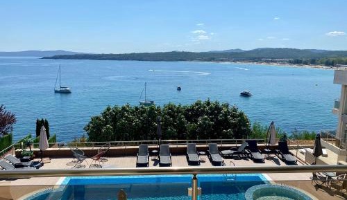 Deluxe Double or Twin Room with Sea View