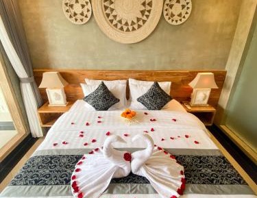 Superior Double or Twin Room with Terrace