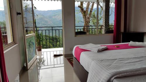 Double Room with Mountain View