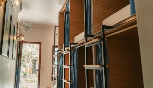 Bed in 8-Bed Mixed Dormitory Room