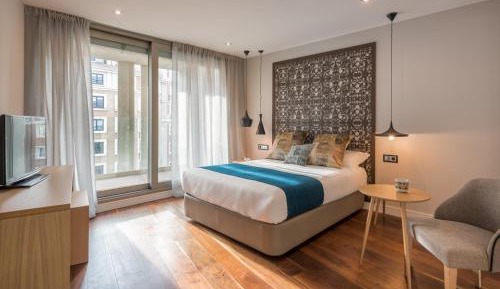 Skyline 3 Bedroom Duplex Apartment with terrace
