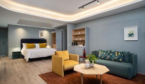 Superior Suite