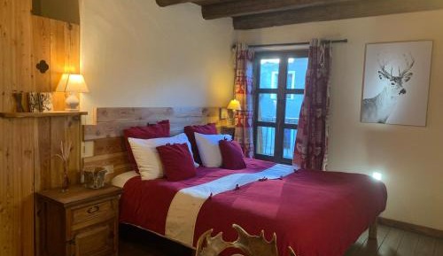 Double Room with Private Bathroom