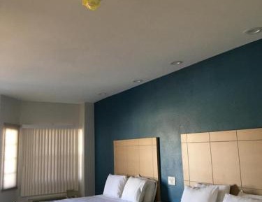 Queen Room with Two Queen Beds Upstairs