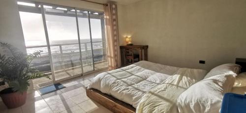 Deluxe Double Room with Balcony and Sea View