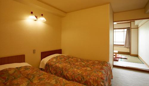 Japanese-Style Quadruple Room