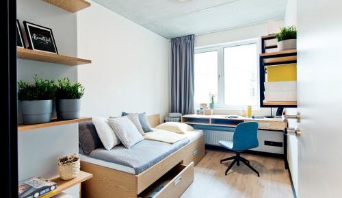 Standard Twin Room (separate bedrooms)