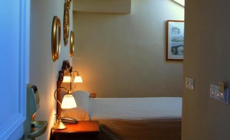 Double or Twin Room Attic