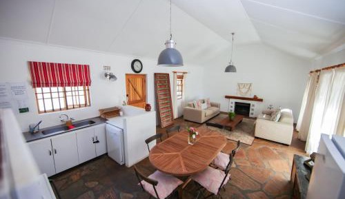 Honey Cottage - Sleeps 7