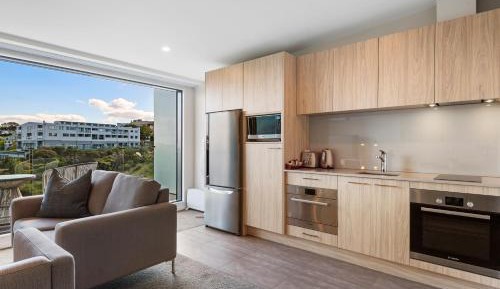 AIRCON One Bedroom Superior Apartment