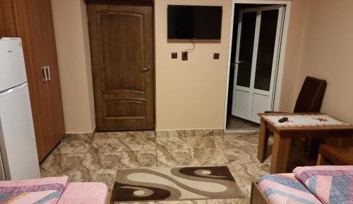 Triple Room with Private Bathroom