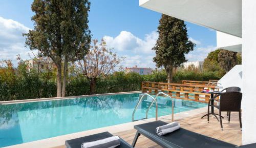 Junior Suite with Private Pool