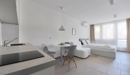 Studio with Balcony