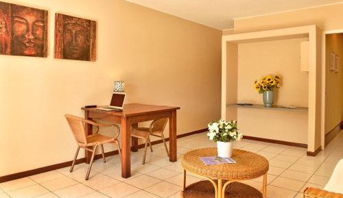Basic Condo 1 bedroom