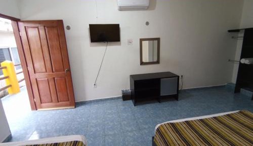 Twin Room with Private Bathroom
