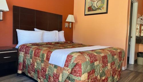 Double Room with One Double Bed