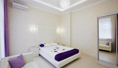 Apartment with Balcony on Nasypna Street 9
