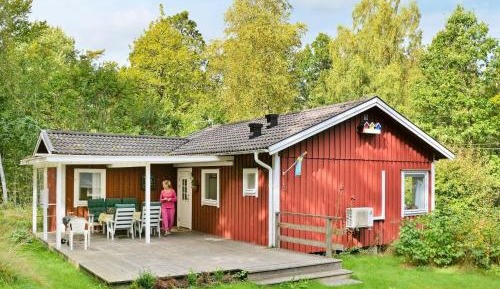 Two-Bedroom Holiday Home