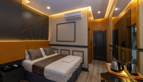 Deluxe Single Room