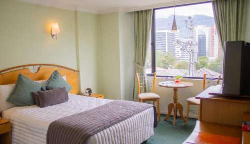 Single Room with Mountain View