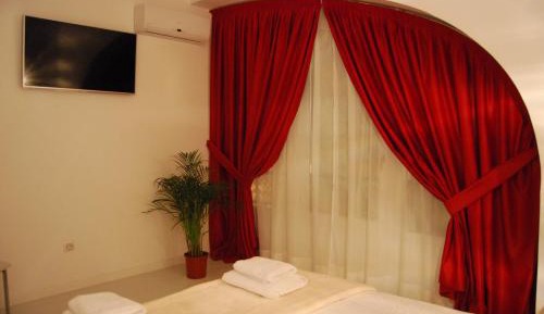 Deluxe Double Room with City View
