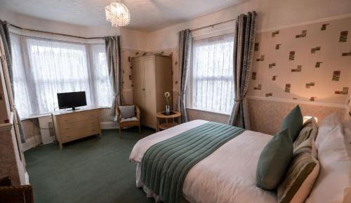 Large Double Room