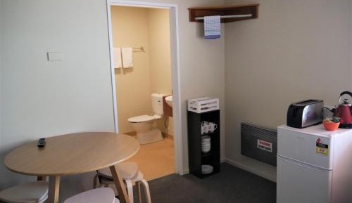 Family Room (6 Guests)
