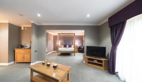 Superior King Suite
