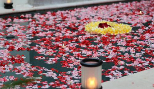 Special Offer - Honeymoon Package at One-Bedroom Villa with Private Pool and Bathtub