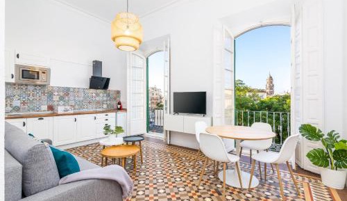 Apartment with Garden View