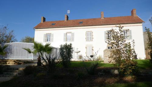 Seven-Bedroom House