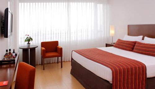 Standard Queen Room