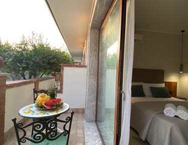 Superior Triple Room with Terrace