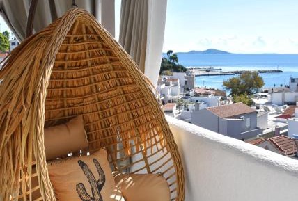 Prestige Suite with Sea View 