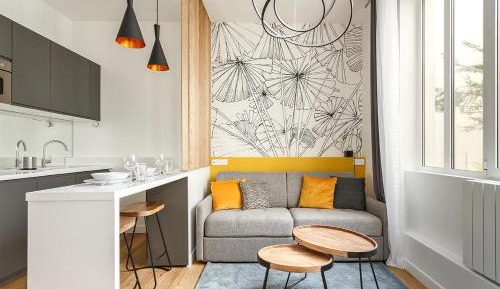 King Studio with Sofa Bed