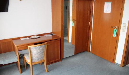 Single Room with Balcony