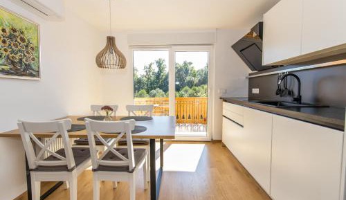 One-Bedroom Family Apartment with Balcony - Ground Floor