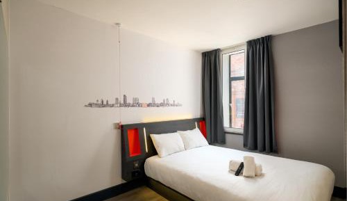 Accessible Double Room - Window