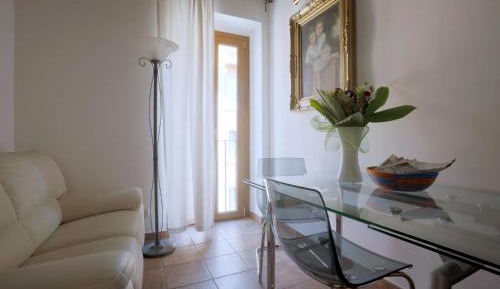 Standard One-Bedroom Apartment