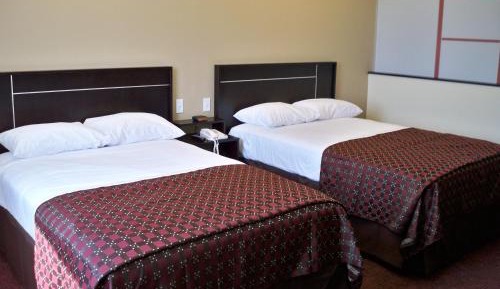 Deluxe Room with Two Double Beds Non-Smoking