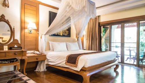 Deluxe King Room