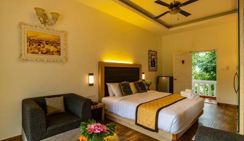 Superior King Room