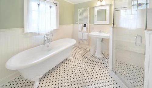 Queen Suite