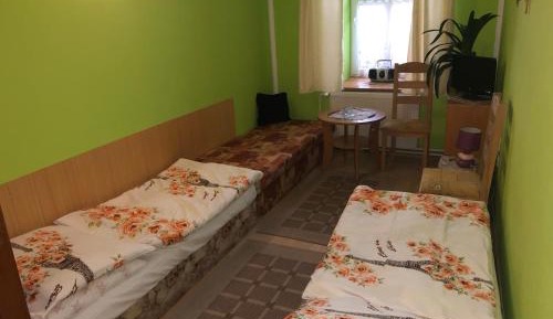 Economy Twin Room