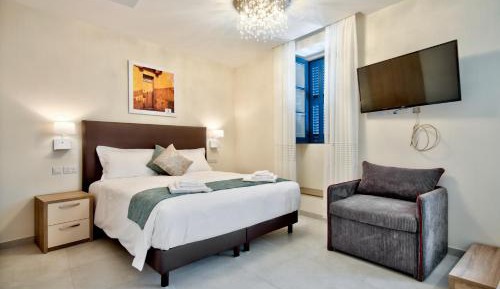 Suite with Balcony