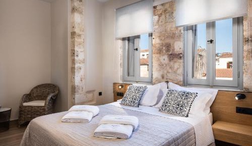Junior Suite with Old Town View