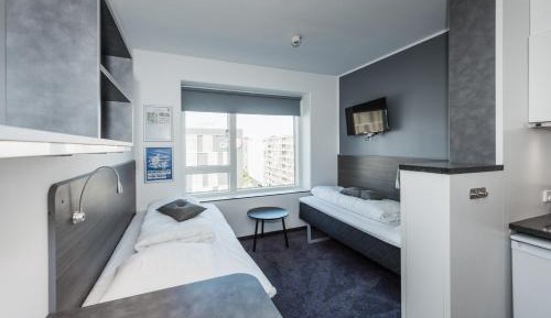 Twin Bed Apartment