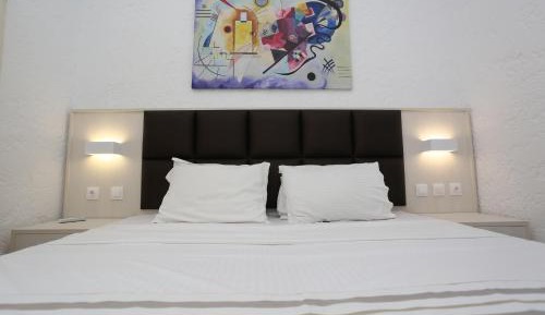 One-Bedroom Apartment (4 Adults)