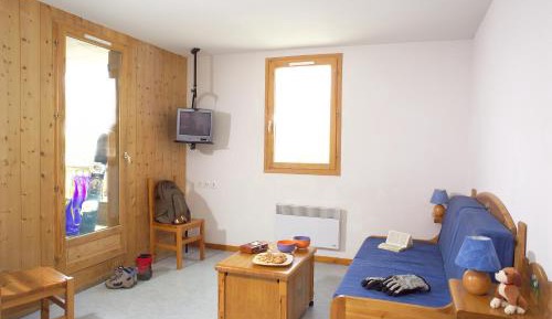 Four bedroom Duplex Apartment + Mountain Corner 10/12 people