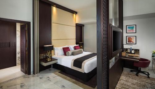 Executive Place with Balcony